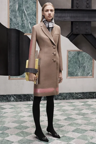 Look 1